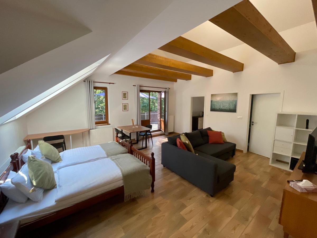 Kersko Apartments Hradistko  외부 사진